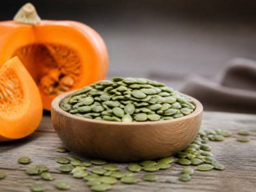 La graine de courge : bienfaits pour la santé masculine après 60 ans