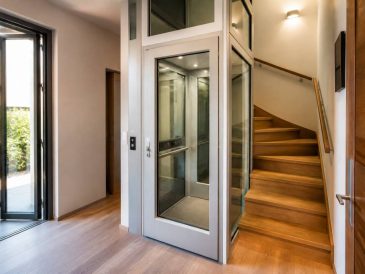 Ascenseur de maison : quel modèle choisir pour améliorer son confort au quotidien ?